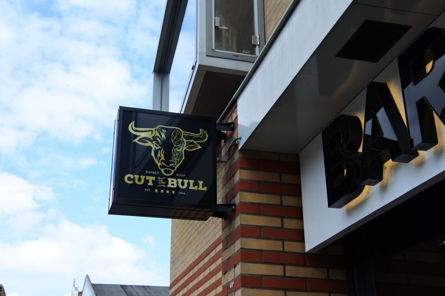 Interieur van Cut The Bull in Krommenie