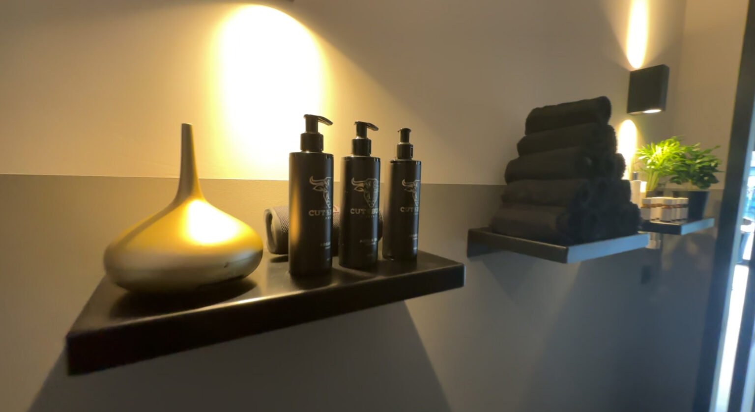 Head Spa stoel en verzorging